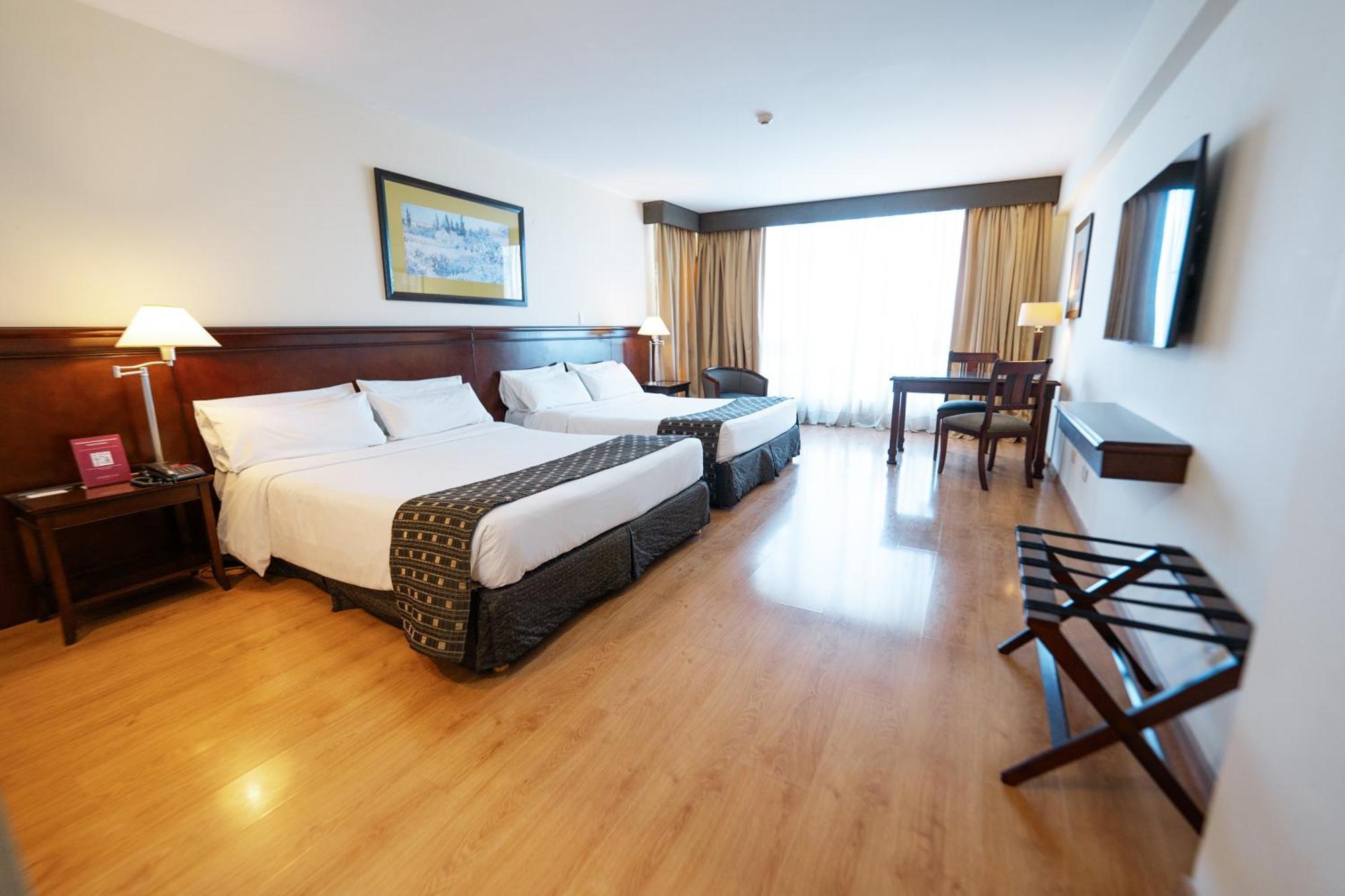 Amerian Executive Mendoza Hotel Δωμάτιο φωτογραφία